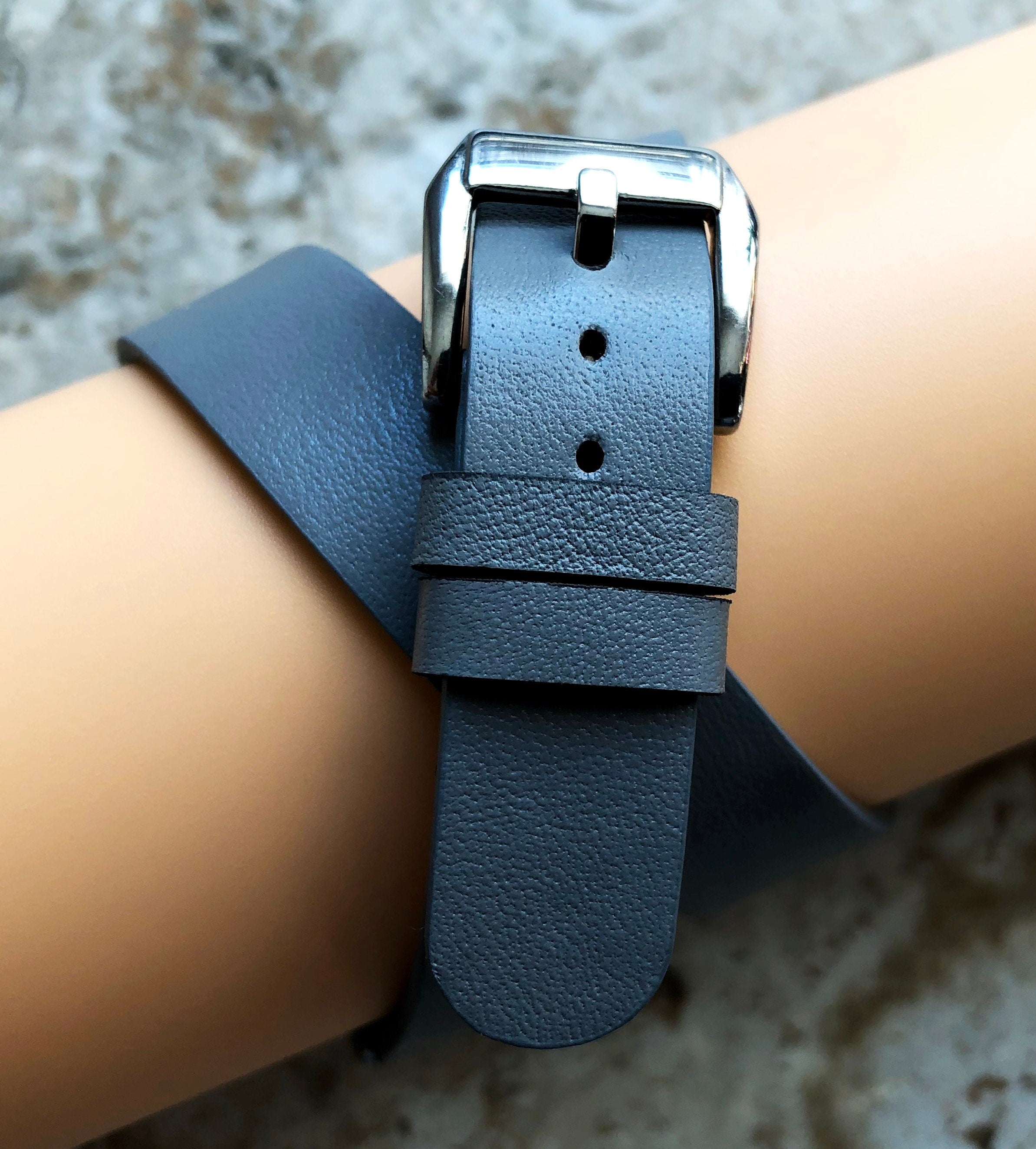 Apple Gray Twice Wrap Around Wrist Leather Band for iWatch Ultra 2 49mm and 9 8 Series 41mm 45mm Case Handmade Double Bracelet Strap